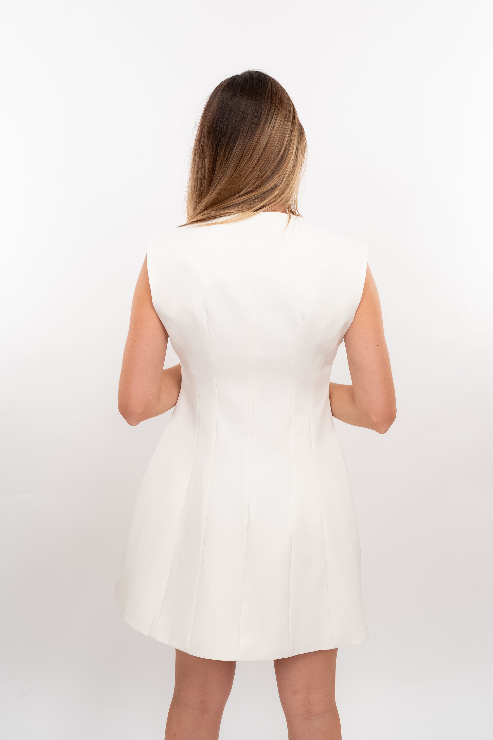Vestido Estruturado Botões Jóia