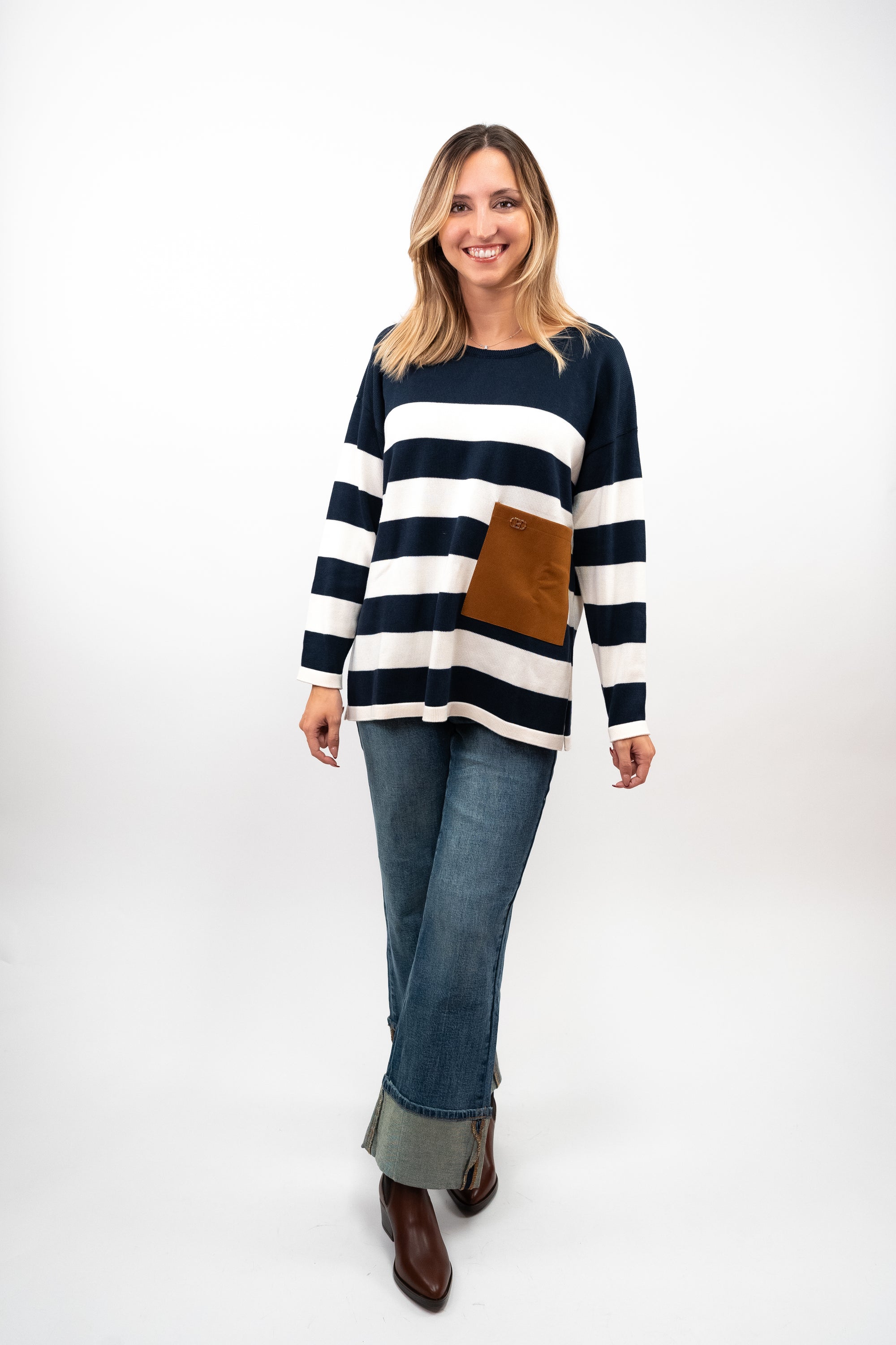 Jeans with Folded Finish