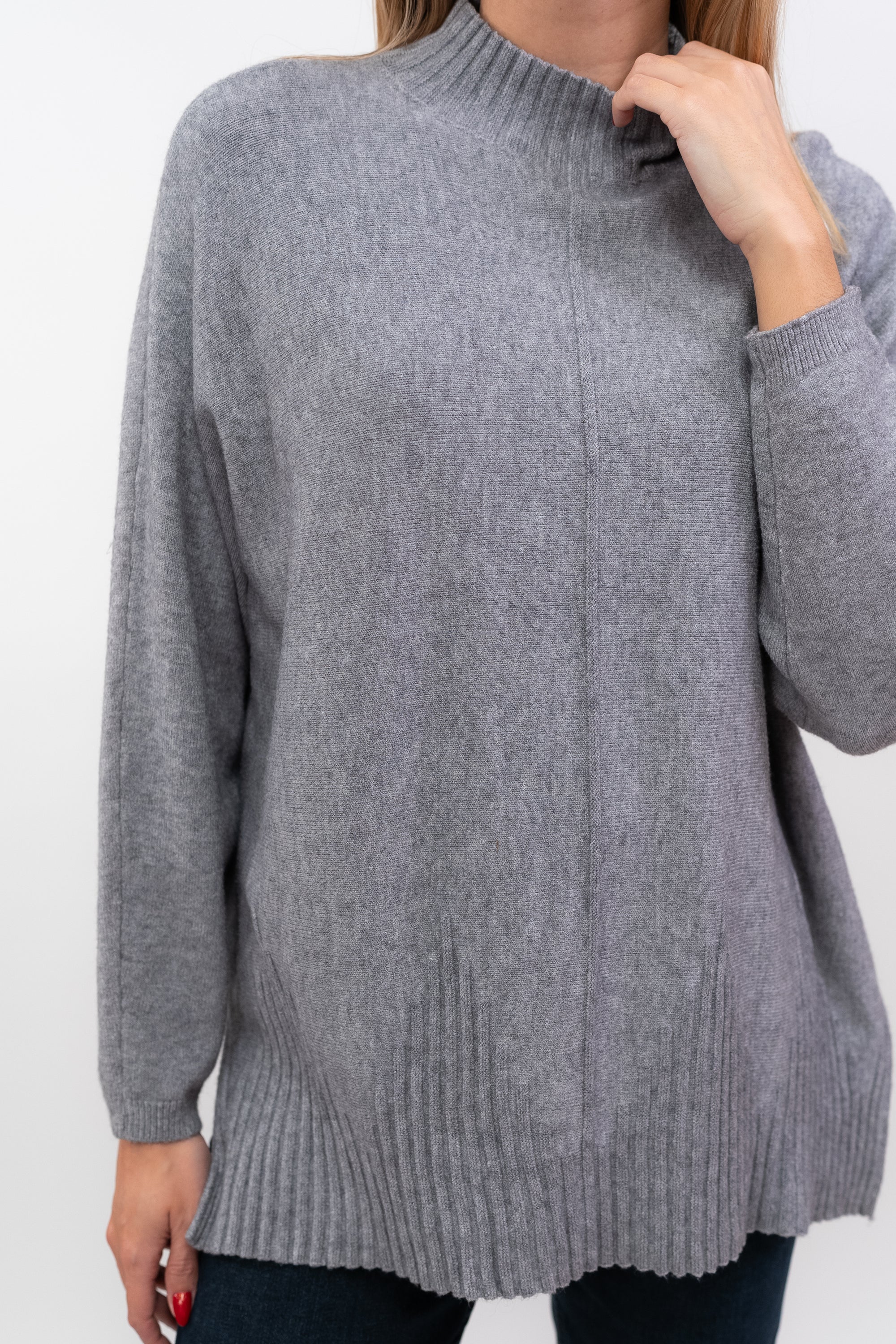 Knitted Sweater with Half Collar