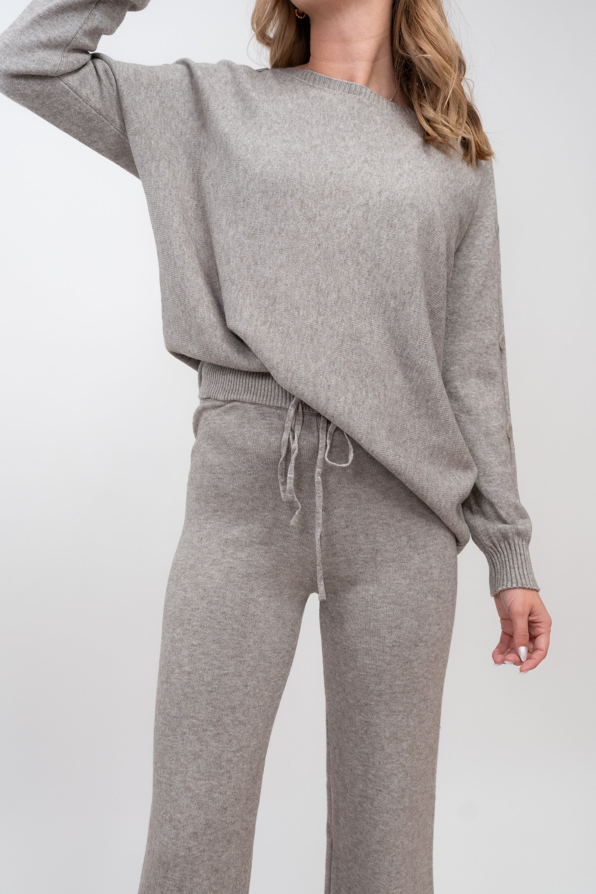 Conjunto de Malha Camisola com Botões + Calças