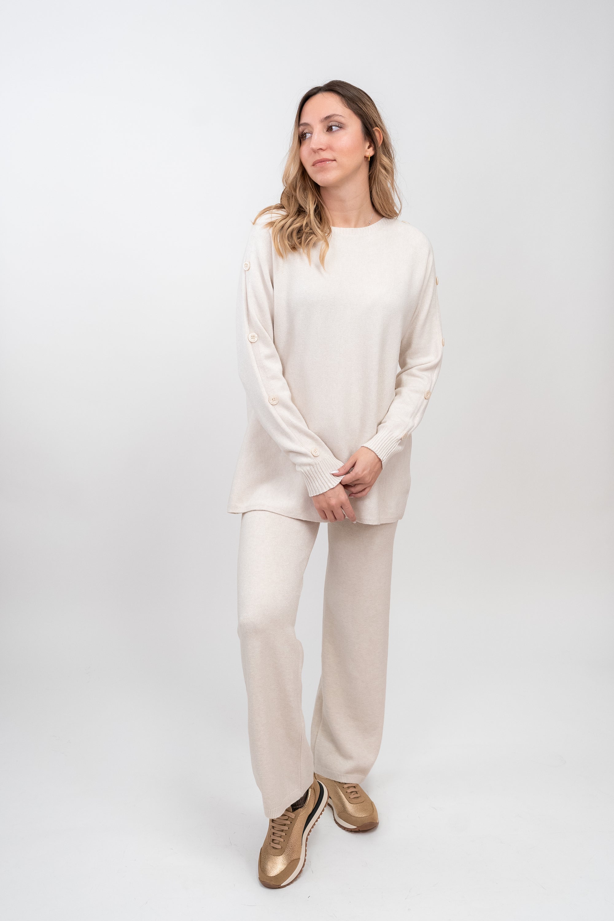 Conjunto de Malha Camisola com Botões + Calças