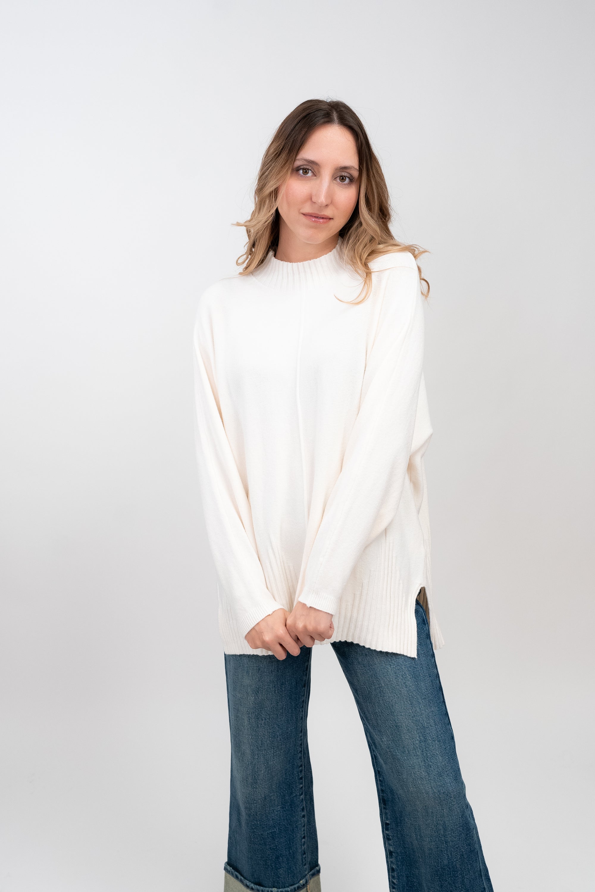 Knitted Sweater with Half Collar