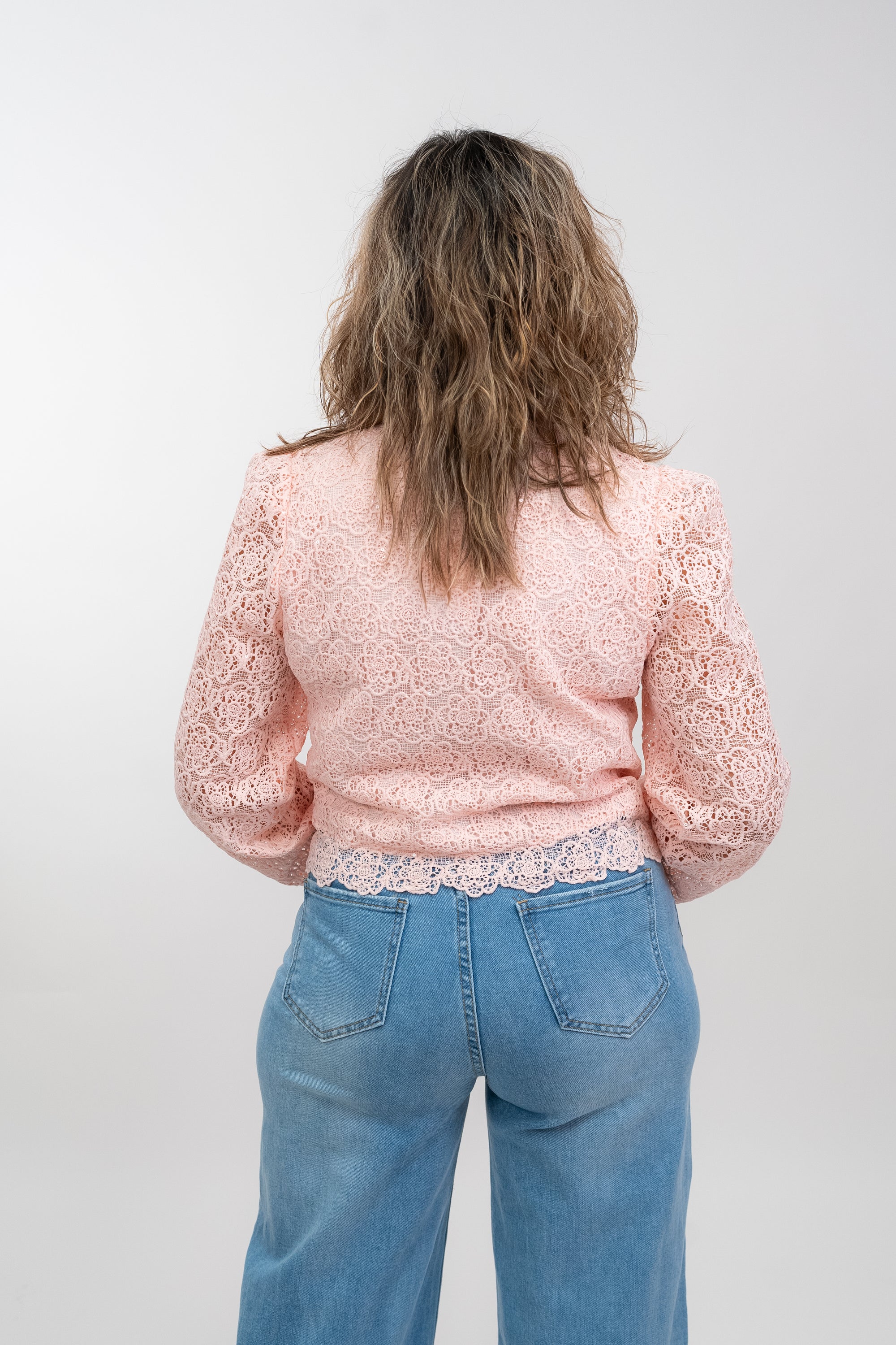 Camisa Rendada com Lantejoulas