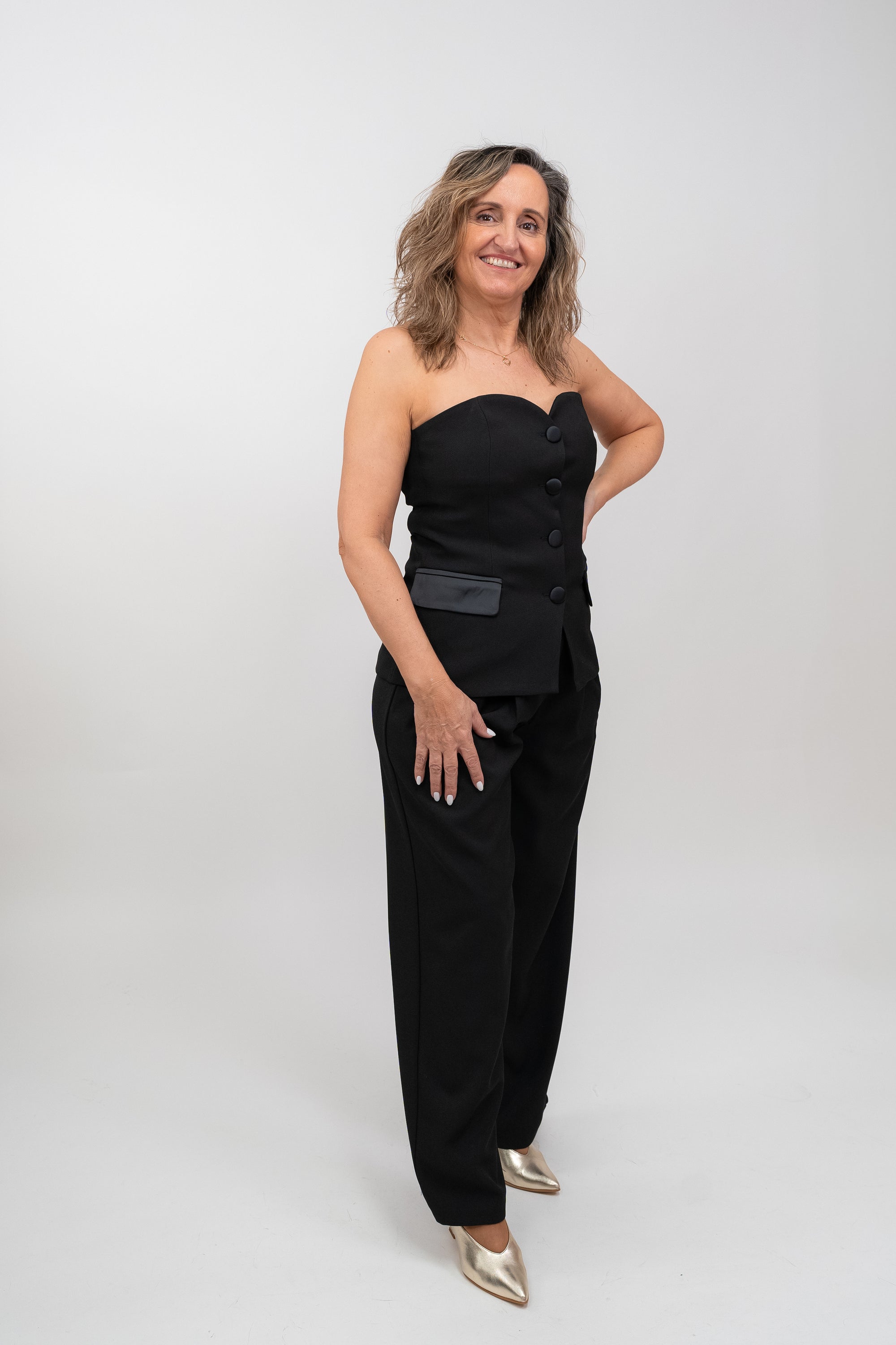 Conjunto Alfaiataria Colete Cai Cai + Calça Larga