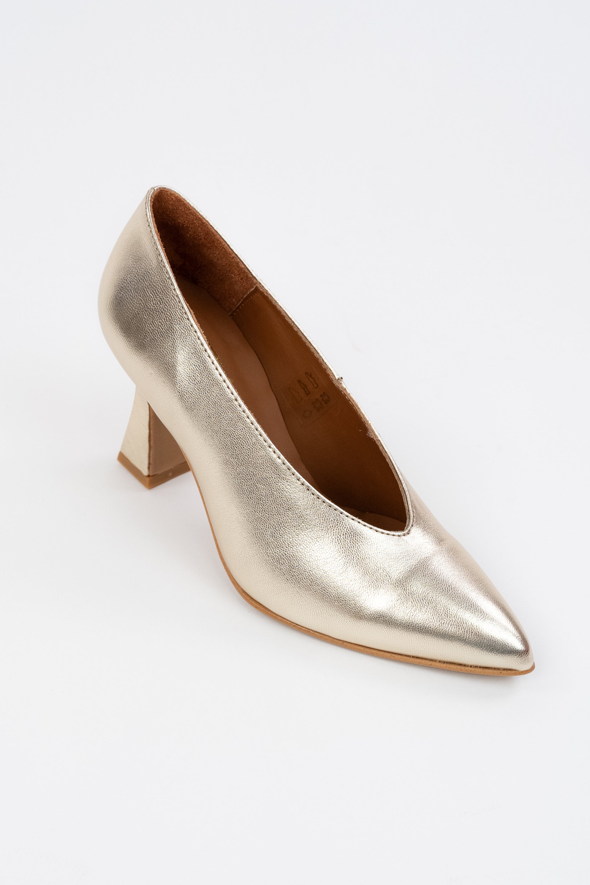 Sapato Stiletto em Pele