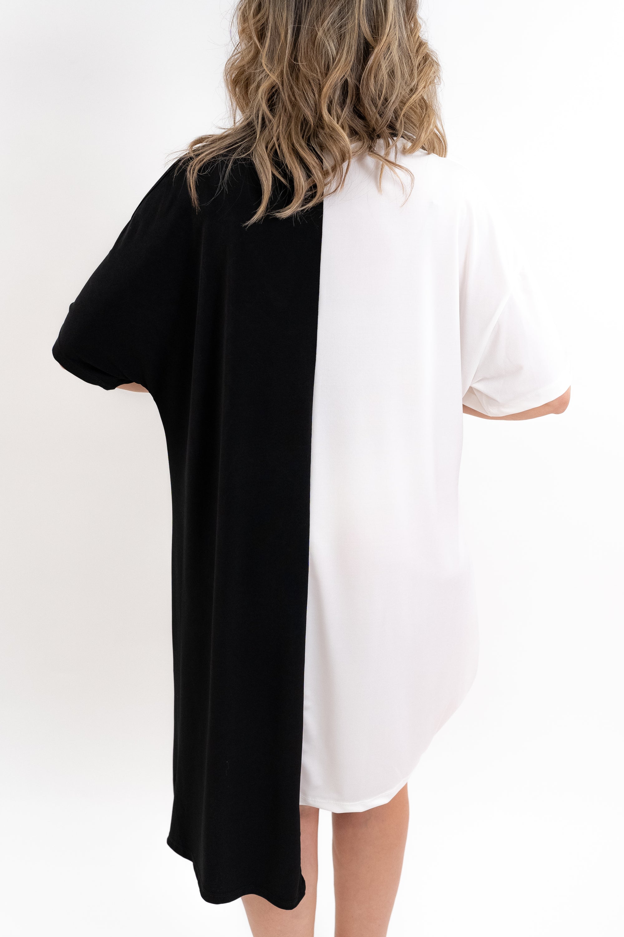 Vestido decote redondo bicolor RÜGA