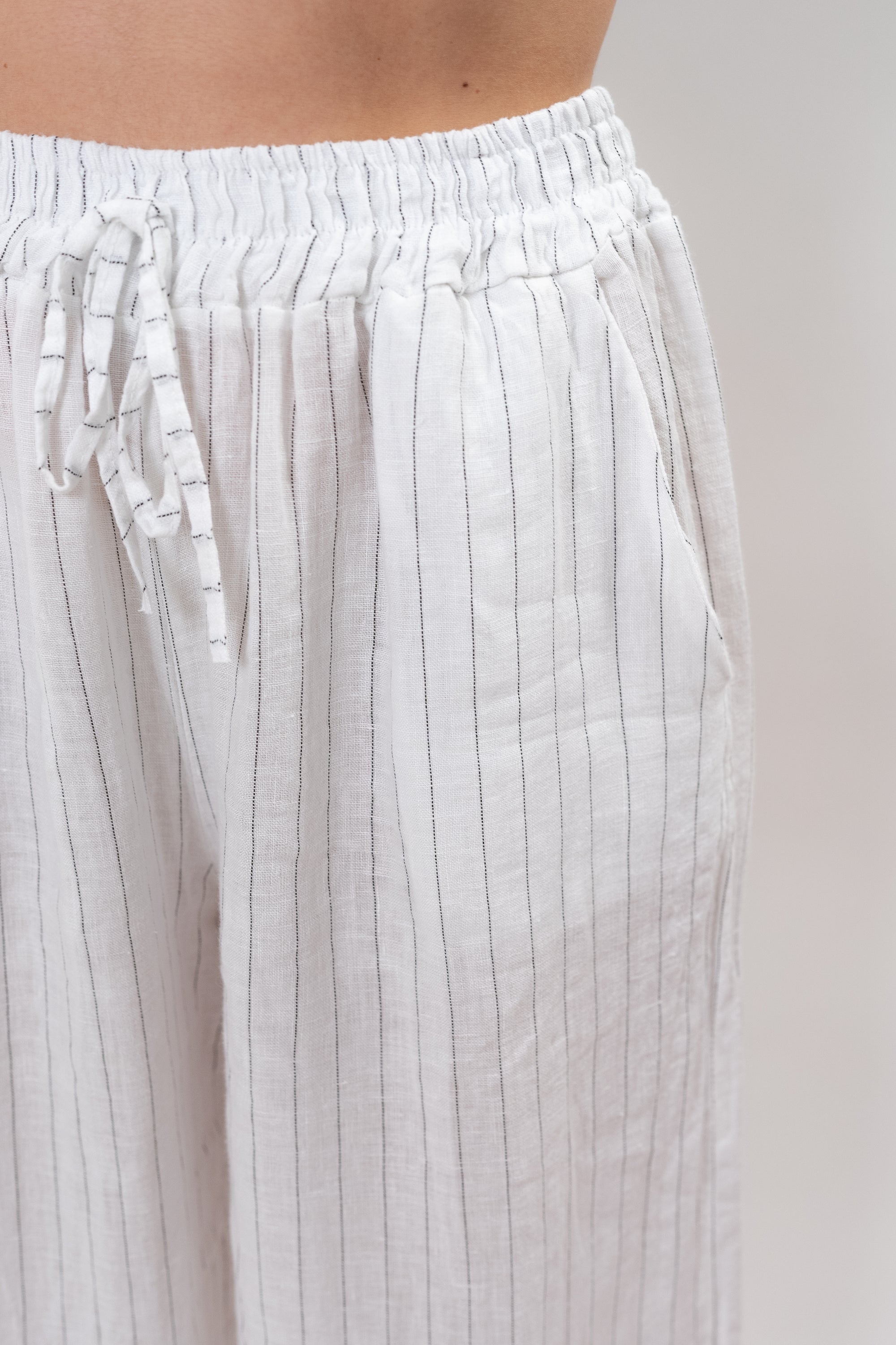 Pantalones anchos de rayas de lino 100 %