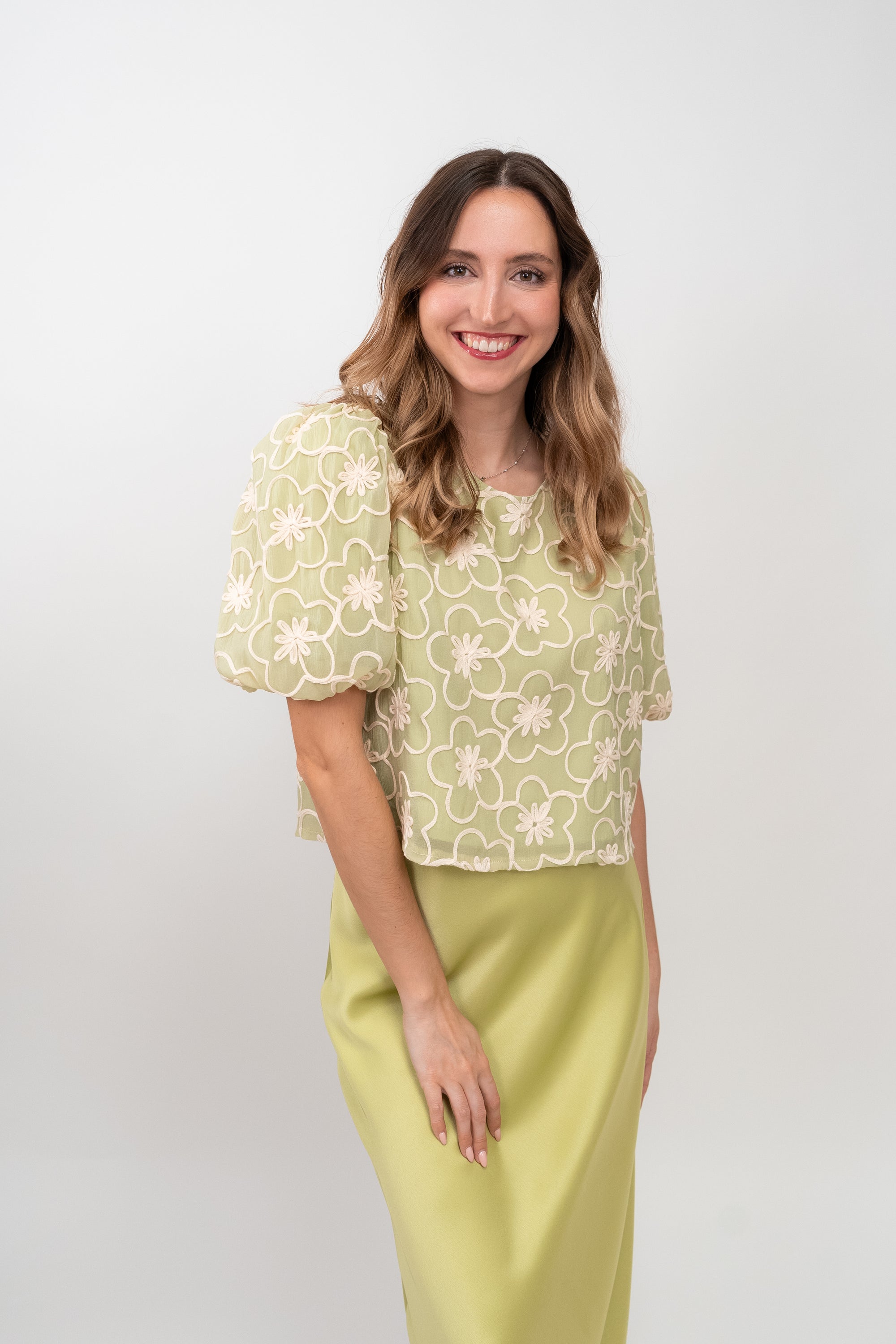 Blusa com Mangas em Balão