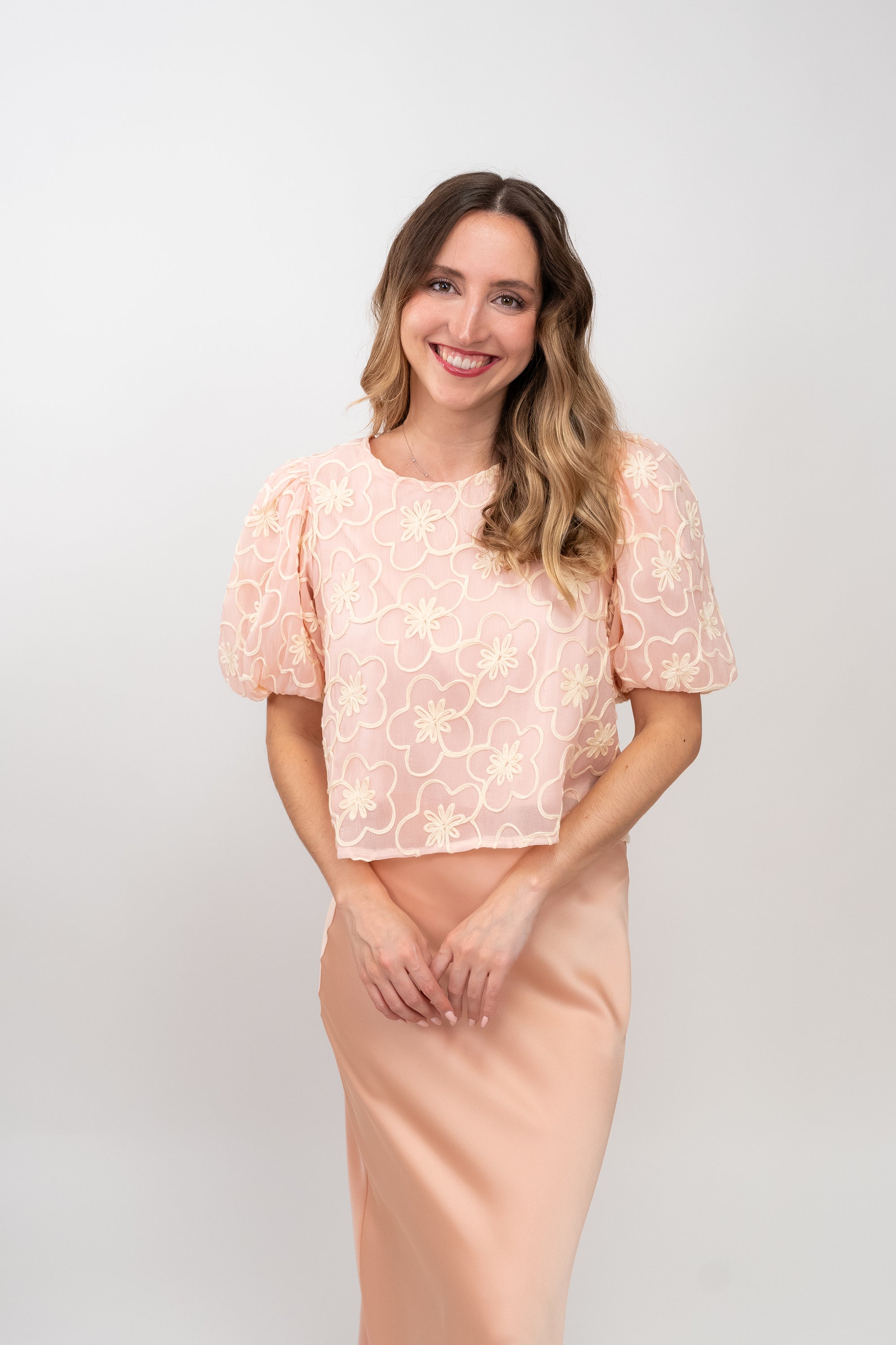 Blusa com Mangas em Balão