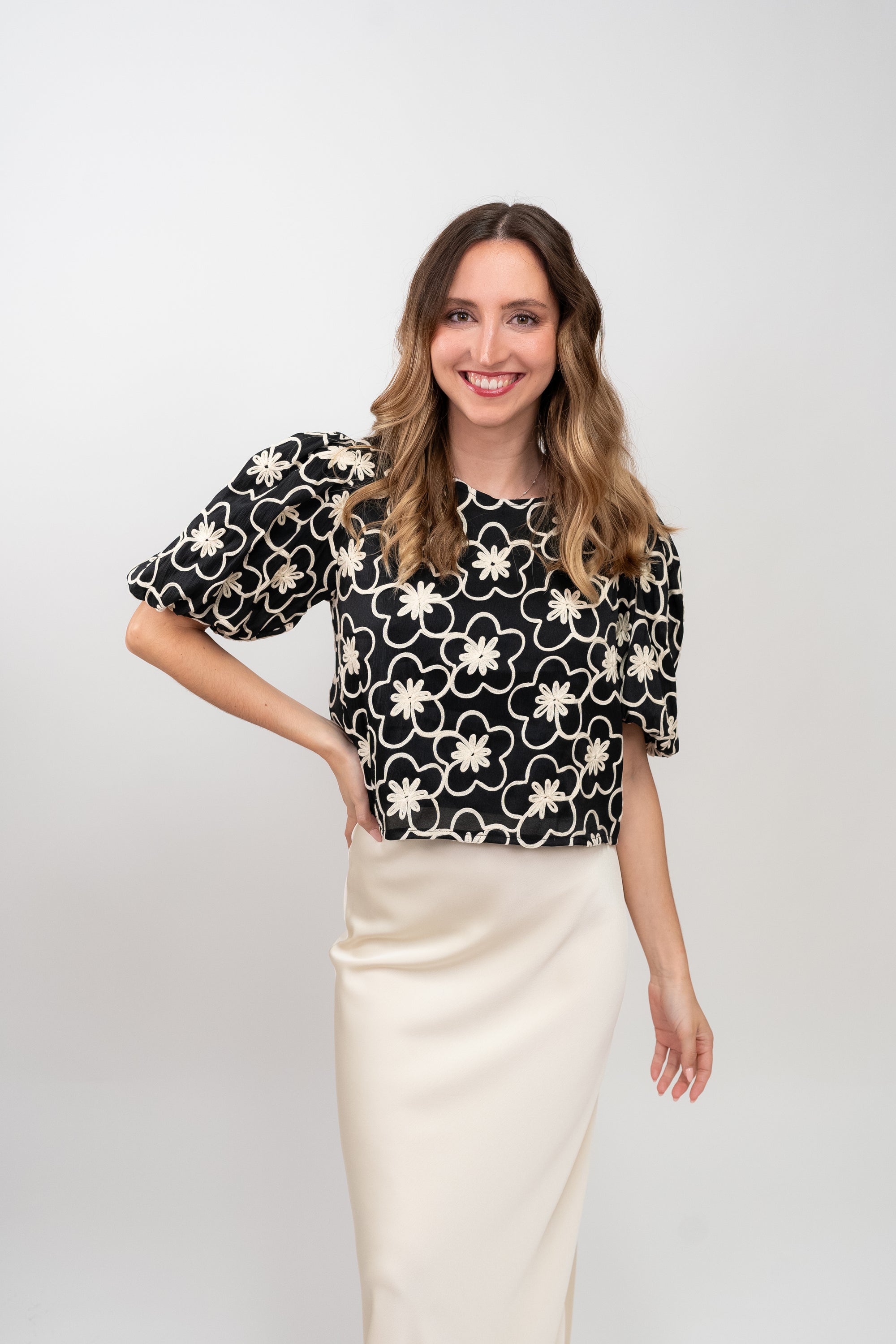 Blusa com Mangas em Balão