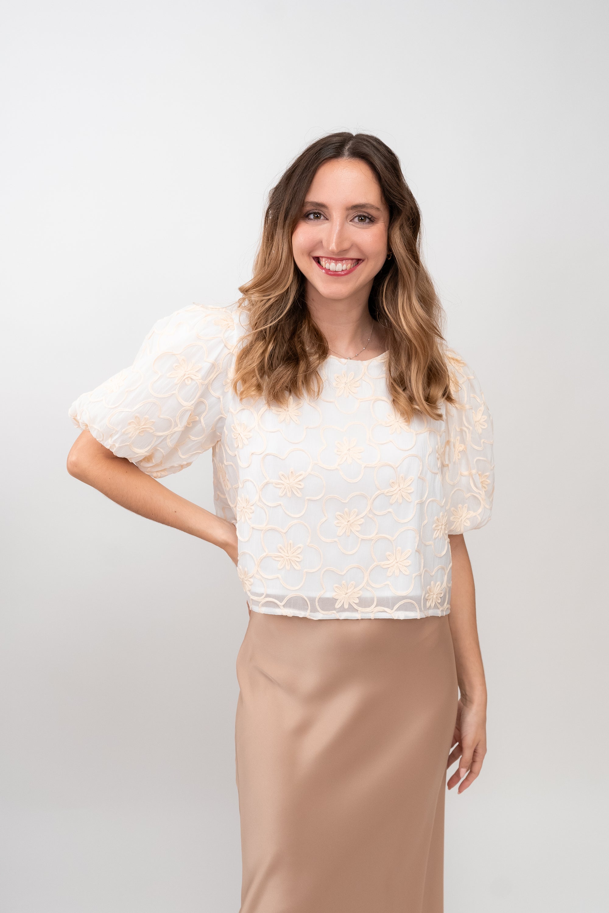 Blusa com Mangas em Balão