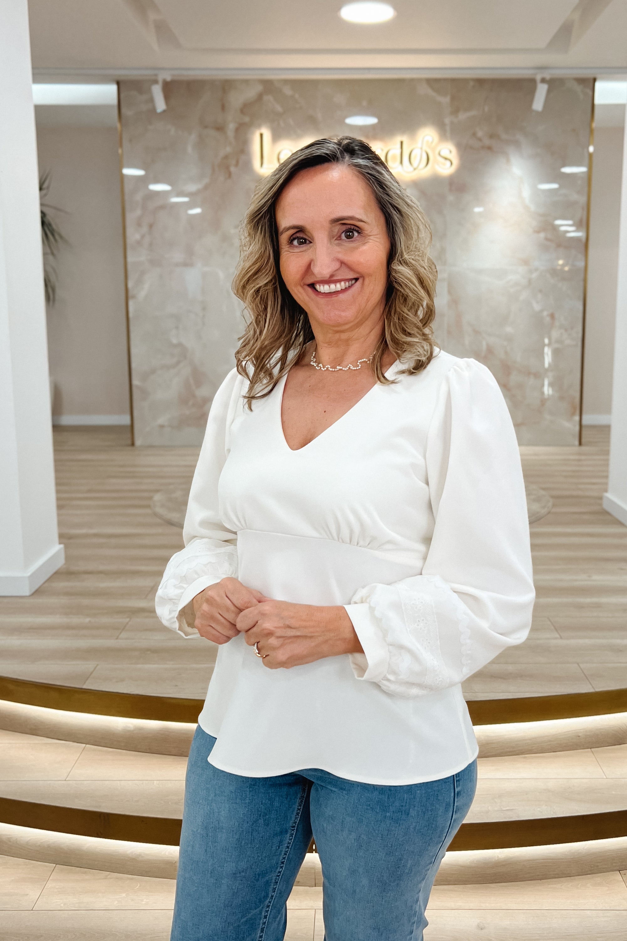 Blusa com Bordados Exclusiva LS