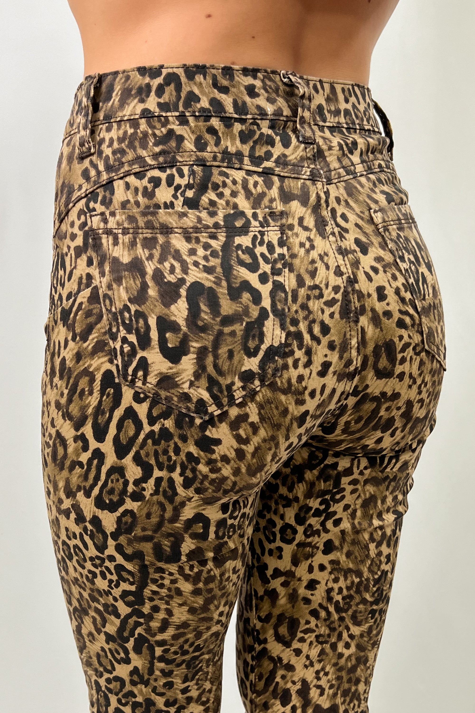 Calças Skinny Fit Estampa Leopardo