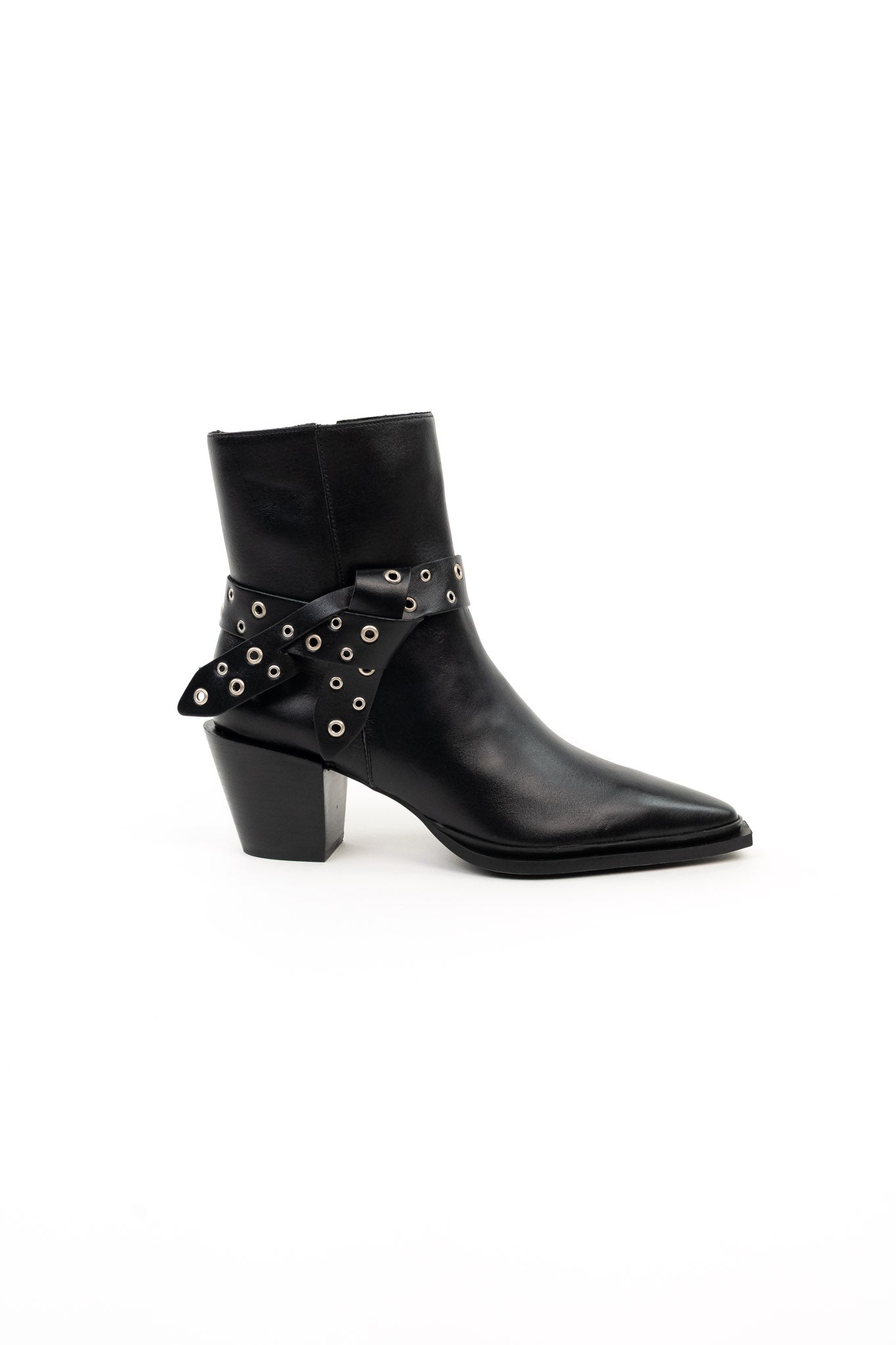 Bota em Pele Estilo Texana