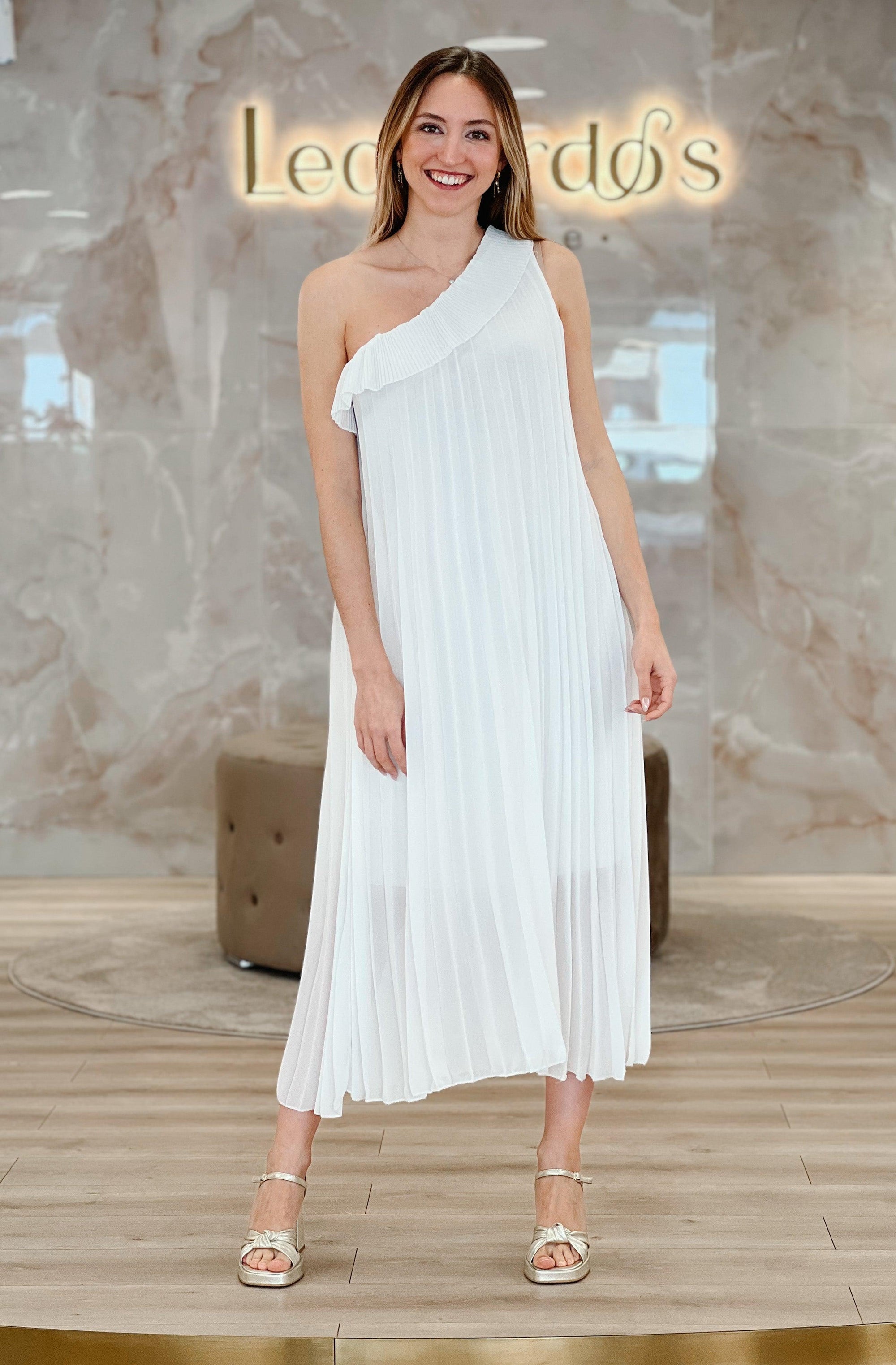 Vestido plisado de un hombro