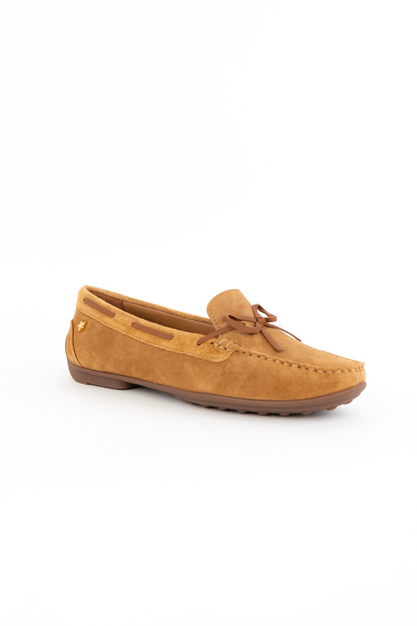 Mocassim Cubanas em Camurça