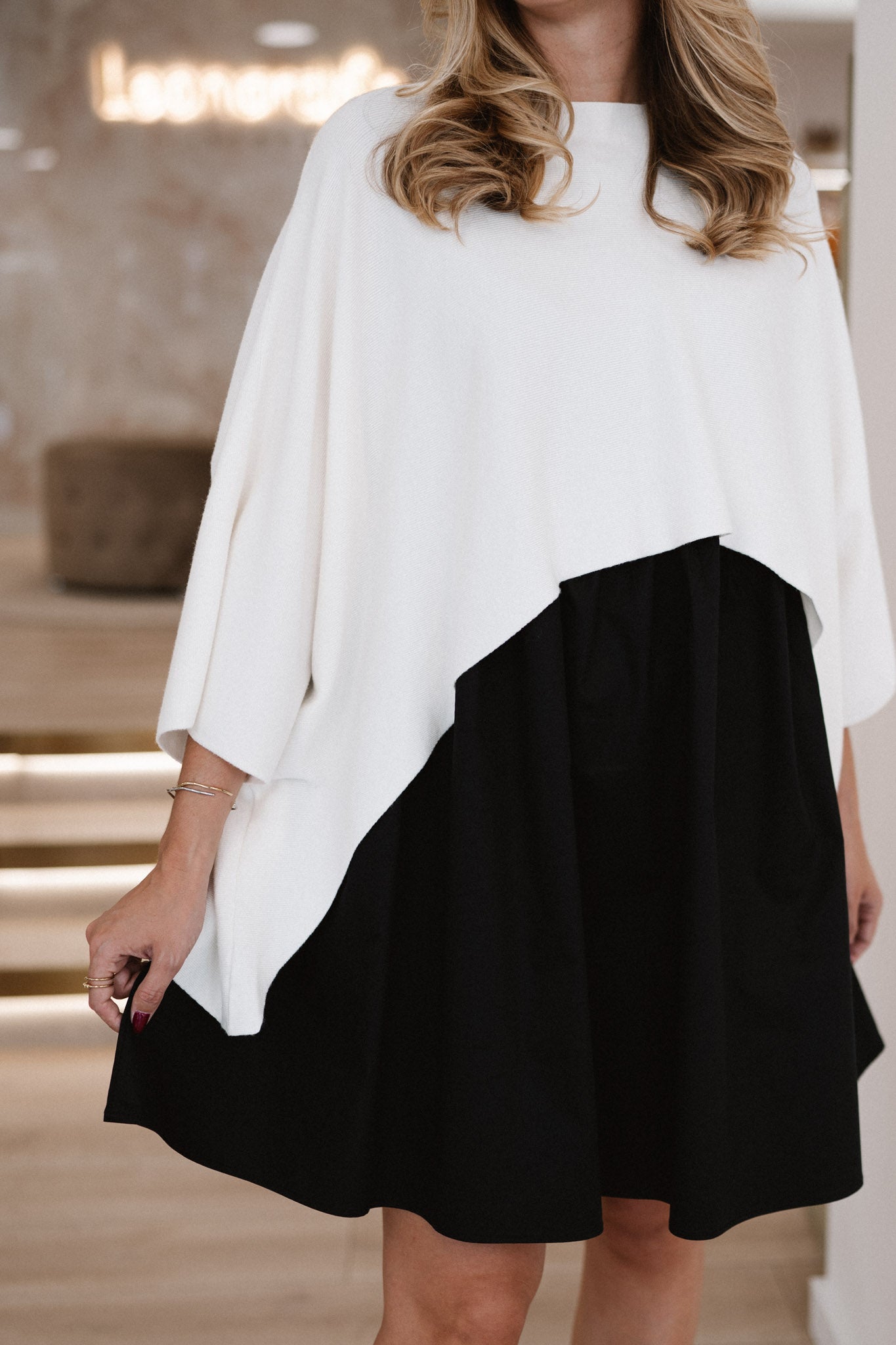 Vestido Curto + Camisola de Malha