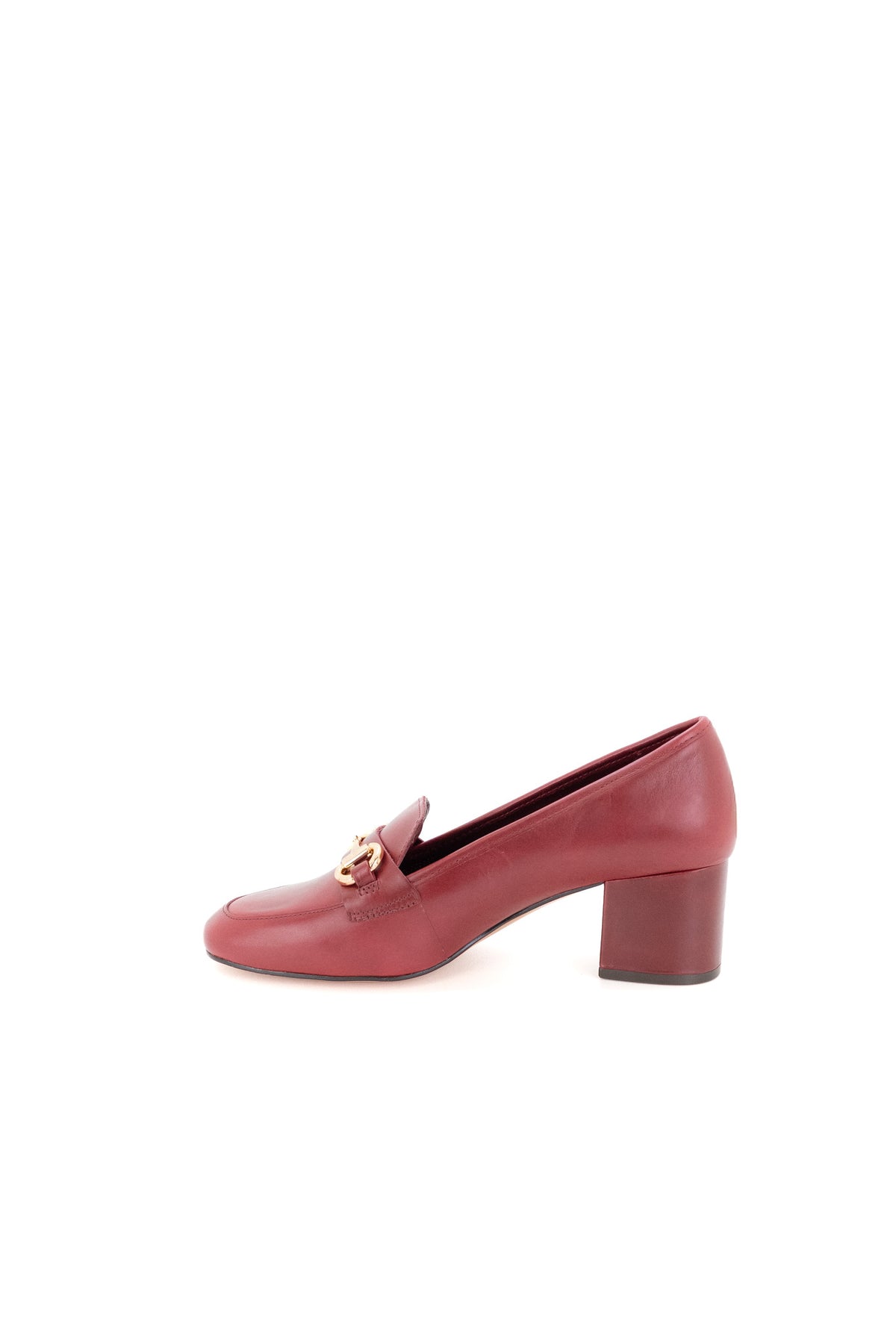 Mocassim em Pele com Salto Medio